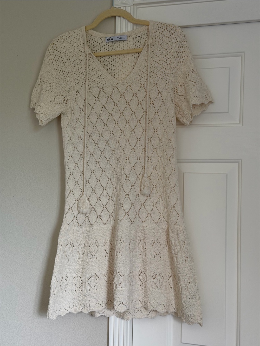 Zara Cream Crochet Knit Mini Dress with V-Neck